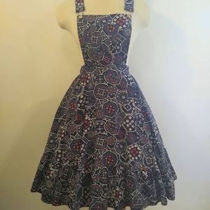 Vintage square dancing full circle skirt sun dress